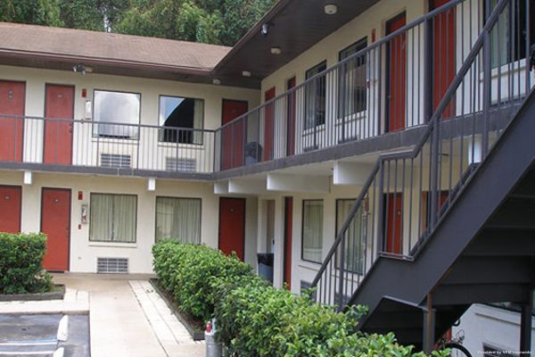 SCOTTISH INNS GAINESVILLE (Gainesville)